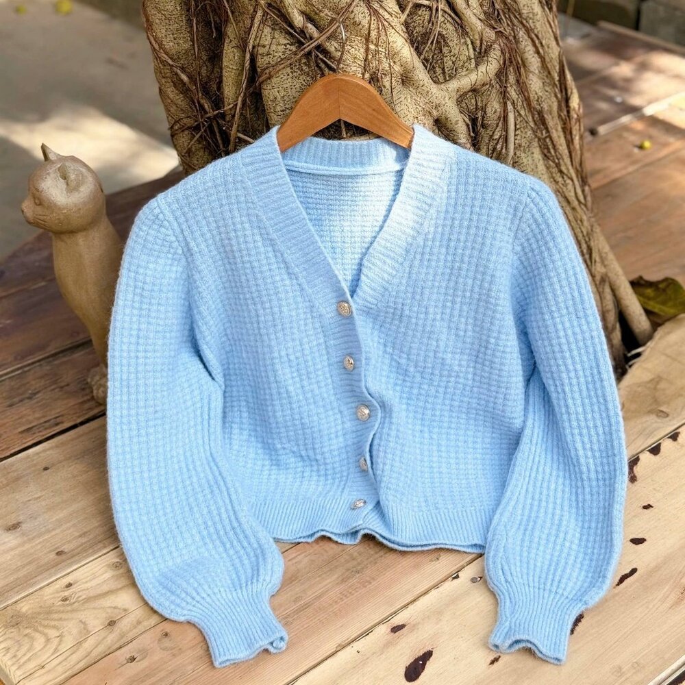 Sweet Baby Blue Cropped Cardigan Scallop Hem